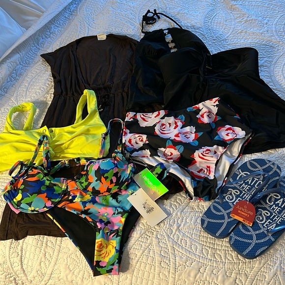 Other - SMALL SWIM BUNDLE 8 pieces